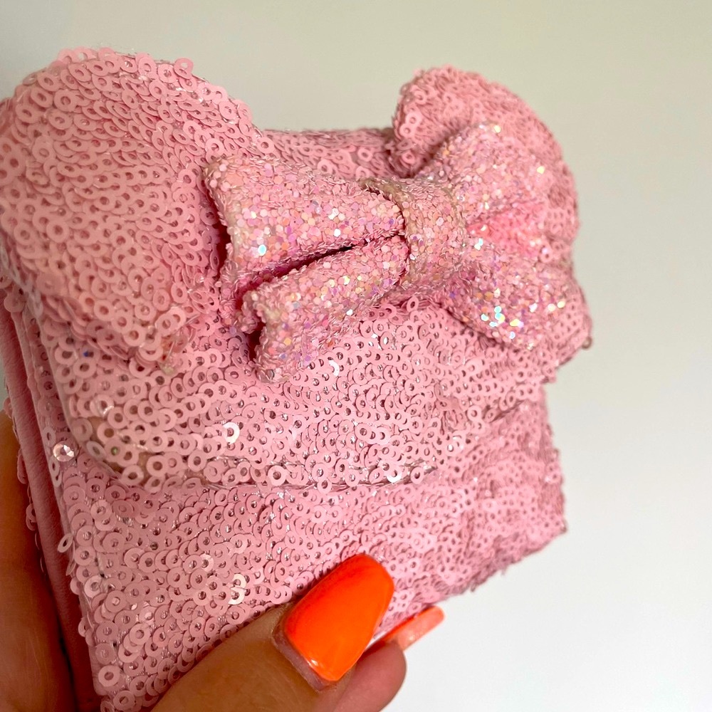 Millennial Pink Loungefly Wallet. NWOT - Picture 3 of 7